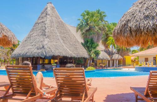 La Cruz Hotel | Escape to Nandel Beach Resort: Oceanfront Bliss Awaits