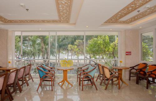 Vinh Hai Hotel | Beachfront Nắng Vàng Nha Trang Hotel with Ocean Views