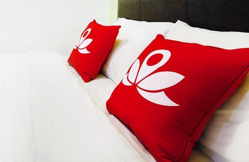 Karo House | Discover Comfort at Nangin Homestay with Family-Friendly Amenities