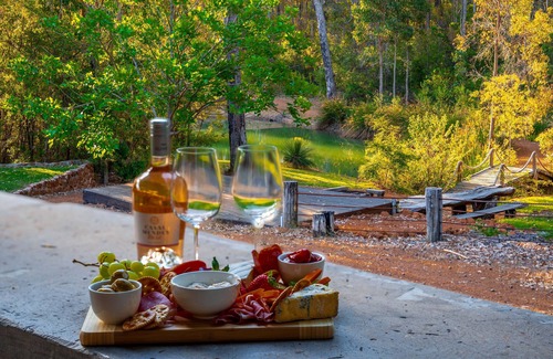 Carlotta House | Experience Nannup Bush Retreat: Nature & Premium Amenities