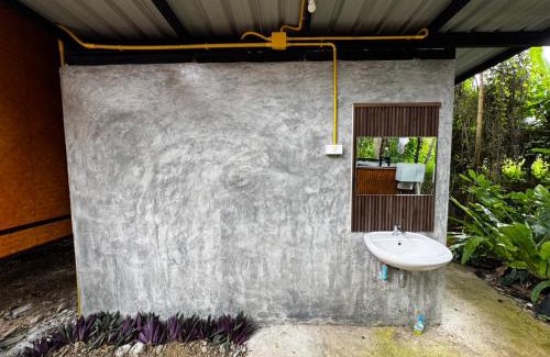 Pua House | Discover Comfort at น่านศิลารมย์ with Hot Tub Access