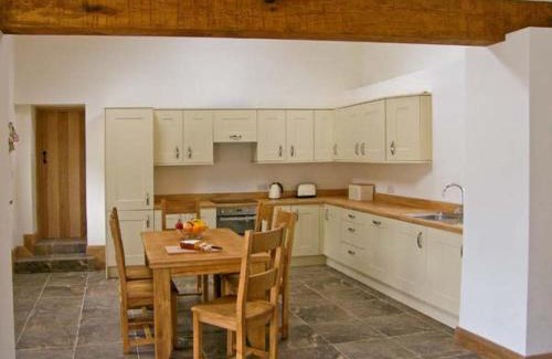 Graigfechan House | Discover Nant yr Hendre: A Family-Friendly 4-Star Escape