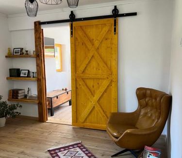 Vrbas Apartment | Exceptional Nantucket GuestHouse with Family-Friendly Amenities