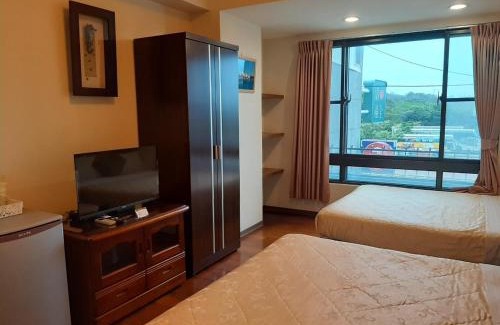 South Beach House | Affordable Family-Friendly Stay at Nanwan Jiahewu Inn