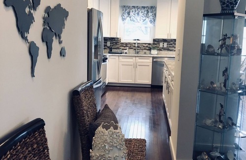 Parkville House | Pet-Friendly Baltimore Studio Suite with Kitchen Amenities