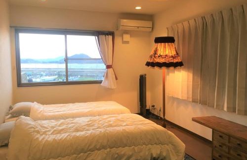 Naoshima-cho House | Budget-Friendly Naoshima Backpackers with Family Amenities