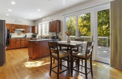 Naperville House | Naperville Rental - Harmony Ct