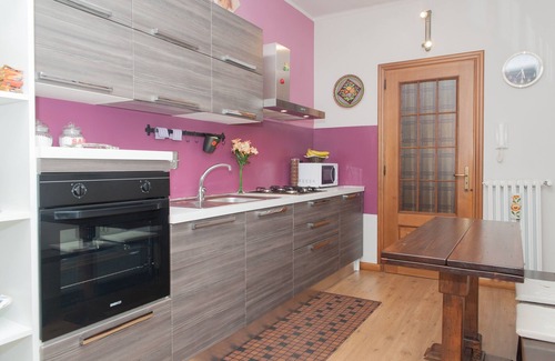 Vanchiglia Apartment | Pet-Friendly NAPI HOUSE: Central Apartment with Spa & Breakfast