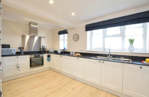Southwold House | Pet-Friendly Napier House: 4-Star Stay in Southwold