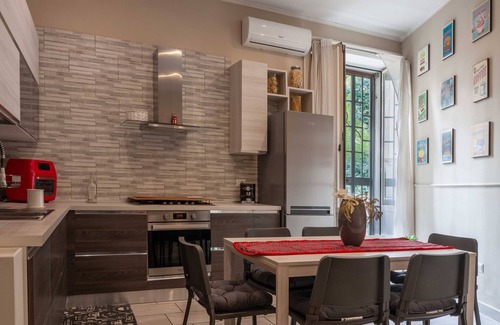 Rione Sanita Apartment | Discover Comfort at Stella Apartment in Naples Center