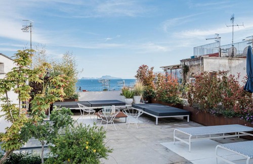 Chiaia Apartment | Designer Loft in Naples - Family-Friendly & Top Rated