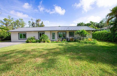 East Naples House | Relaxing Naples Escape with Private Pool & Pet-Friendly Patio