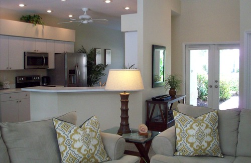 Falcons Glen House | Naples Lely Resort: Villa Home with Pool and Ocean Views