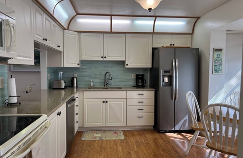North Naples Condo | Naples Villa: Peaceful Retreat Steps from the Beach