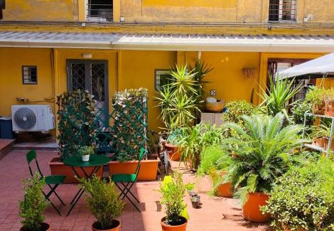 Montecalvario Apartment | Explore Napoli Centro Casa Vacanza with Oceanfront Views