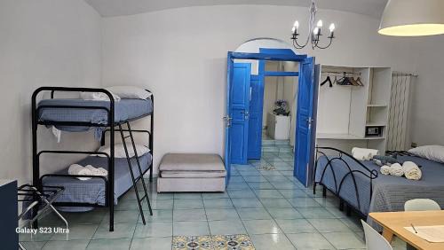 Mergellina Apartment | Charming Napoli Lungomare Caracciolo: Oceanfront Retreat