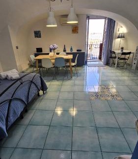 Mergellina Apartment | Charming Napoli Lungomare Caracciolo: Oceanfront Retreat