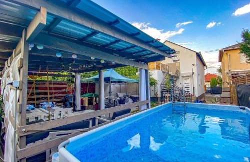 Zsorifurdo Apartment | Guest Favorite: Napsugár vendégház with Hot Tub & Pet-Friendly