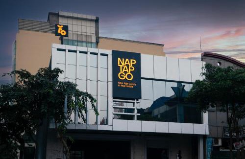 Sector 62 Hotel | Premium POD Hotel Near Noida Electronic City Metro