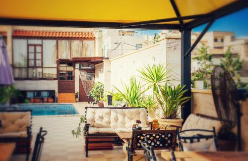 Nadur Bed & Breakfast | Elegant Oceanfront Stay at Narcisa Farmhouse B&B