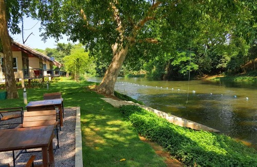 Kaeng Krachan Resort | Family-Friendly Retreat at Narinfah Resort with Dining Options
