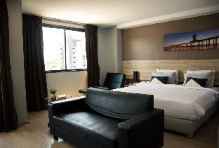 Thung Song Hong Hotel | Discover Narra Hotel: 4-Star Stay with Family-Friendly Perks