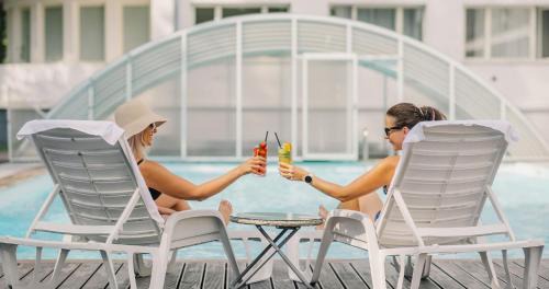 Narva-Joesuu Hotel | Relax at Narva-Jõesuu Medical Spa with Oceanfront Amenities