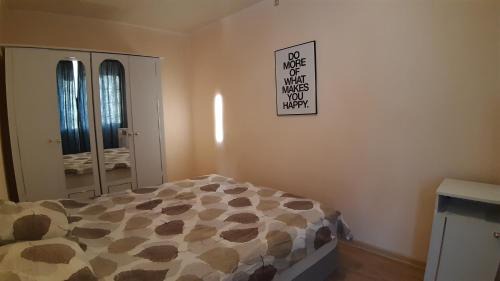 Narva Apartment | Pet-Friendly Retreat at Narva Kesk with Family Amenities