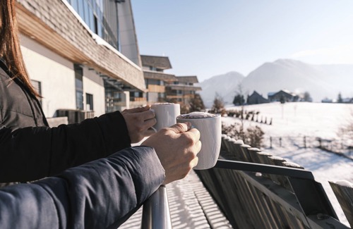 Bad Aussee Hotel | Relaxing Retreat: Narzissen Vital Resort Bad Aussee Awaits