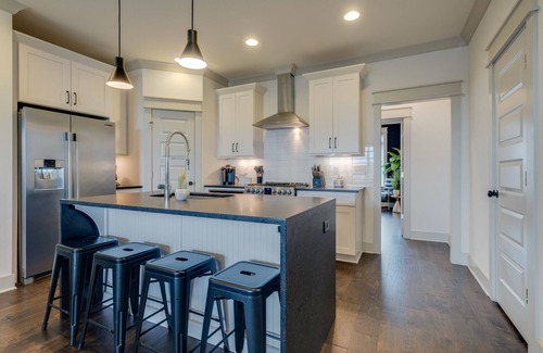 Talbot's Corner House | Premier Nashville Mega House with Pool & Hot Tub Near Broadway