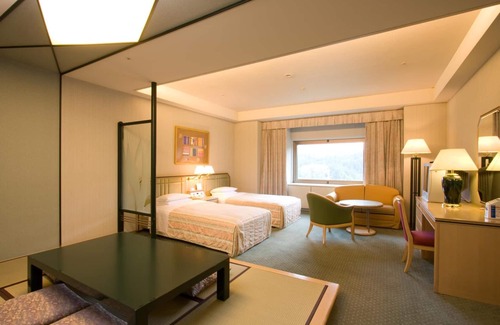 Yuzawa-machi Hotel | Eco-Friendly Comfort at Naspa New Otani - Rated 8.8/10