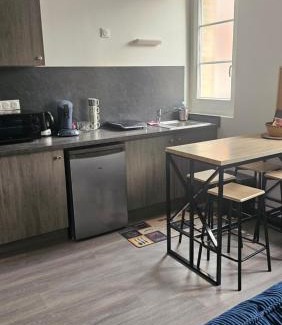 Beauvais Apartment | Child-Friendly Appartement f2 at Résidence Nassau - Rated 9.4