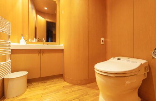 Nasu House | Discover NASU PRIVATE FOREST: Modern House Amid Nature