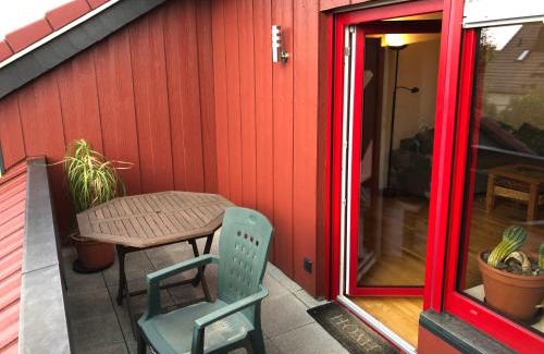 Huenfeld Apartment | Cozy Wood Comfort in Hesse's Kegelspiel - Family Friendly