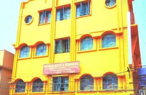 Burdwan Hotel | Guest Rated 9/10: Nataraj Hotel with Pet-Friendly Amenities