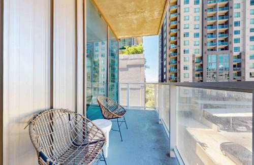 Rainey Street Historic District Apartment | Natiivo Boutique Boot Inn
