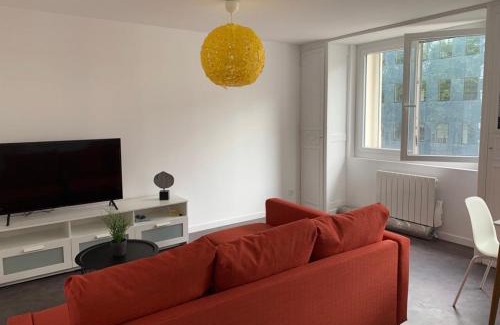 Historic Center Apartment | Kid-Friendly Comfort at Nationale Appart Hotel
