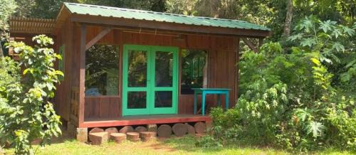 Puerto Iguazu Hotel | Discover Nativa Iguazu: Pet-Friendly Beachfront Retreat