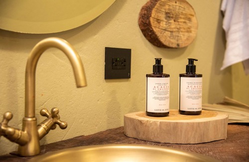 Sopetran Hotel | Discover Nativa Refugio Escondido: Family-Friendly Escape
