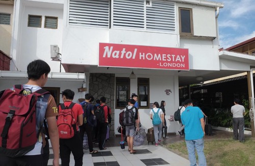 Kuching House | Explore Natol Villa - Your Ideal Stay in London