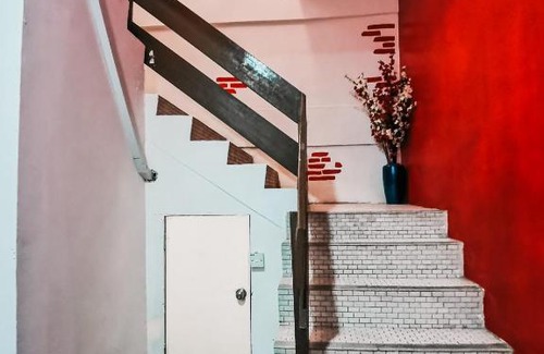 Kuching House | Explore Natol Villa - Your Ideal Stay in London