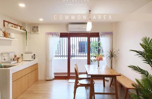 Old City House | Top-Rated NatRatcha Home Studio with Kitchen & Child-Friendly Amenities