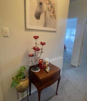 Te Kuiti House | Escape to Natthakan Heights: Oceanfront Bliss Awaits