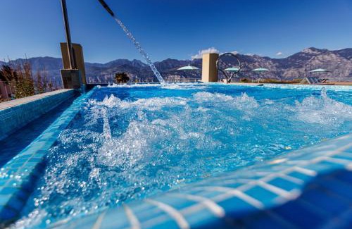 Malcesine Hotel | Relax at Natur Resort Panorama: 4-Star Oceanfront Escape