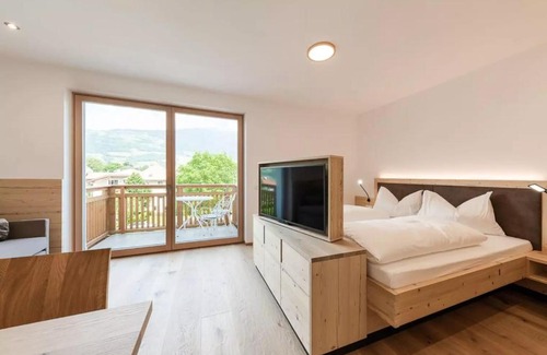 Gudon Apartment | Guest Rated 10/10: Natur Suite Edelweisshof App Ferdi