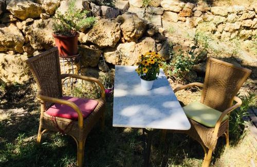 Massebœuf Apartment | Natura Provence