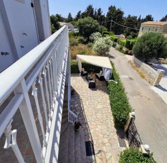 Antipata Apartment | Accessible Stay at Natura Studios with 9/10 Guest Rating