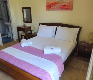 Antipata Apartment | Accessible Stay at Natura Studios with 9/10 Guest Rating