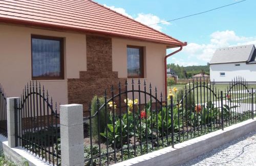 Demjen Apartment | Family-Friendly NATURA Vendégházak: Rated 9/10 by Guests