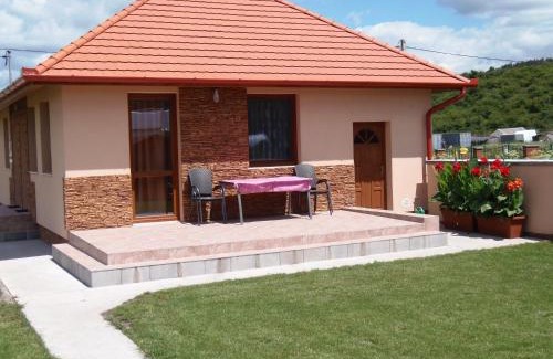Demjen Apartment | Family-Friendly NATURA Vendégházak: Rated 9/10 by Guests
